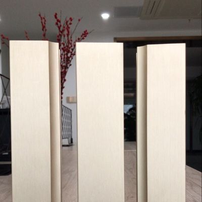 İyi bir fiyat. 900T/M MAL Şampanya Renkli Alüminyum Profili Oksidasyon Üretim hattı çevrimiçi