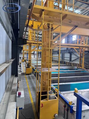 İyi fiyat Yüksek Kapasiteli 100-3000T/M Entegre Kontrol Sistemli 6063 6061 7075 Alüminyum Alaşımları Eloksal Üretim Hattı çevrimiçi