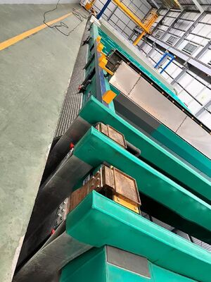 İyi fiyat 750T/M Kapasite 6500mm Maksimum Profil Uzunluğu ve 10-12μm Film Kalınlığı ile Yatay Anodizasyon hattı çevrimiçi