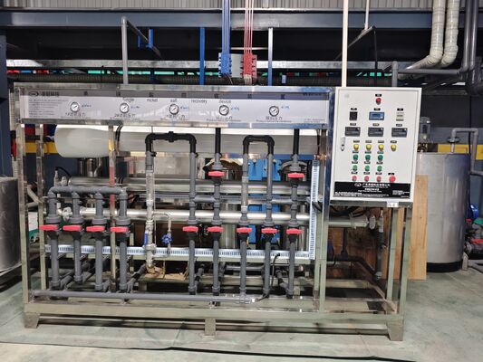 İyi fiyat 1200 Ton/ay Çıkış 8-12μm Film Kalınlığı 6500mm Maksimum Profil Uzunluğu Alüminyum Yüzey Tedavisi için Anodizasyon Üretim hattı çevrimiçi