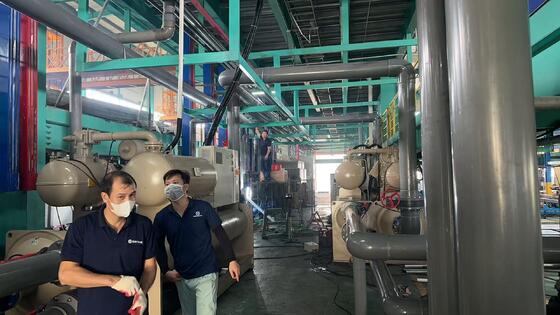 İyi fiyat Yatay U modunda 750T/M kapasiteli 6061-6063 Alüminyum alaşımı için Otomatik Yatay Anodizasyon hattı çevrimiçi